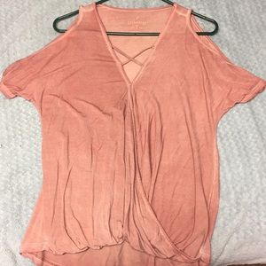 Off the shoulder short sleeve shirt